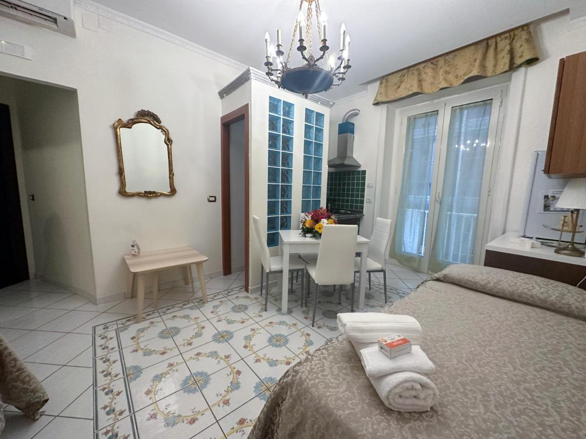 Ferienwohnung Pagina Storica Di Napoli Exterior foto